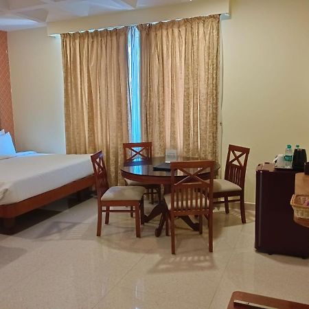 Hotel Royal Grande Vellore Luaran gambar
