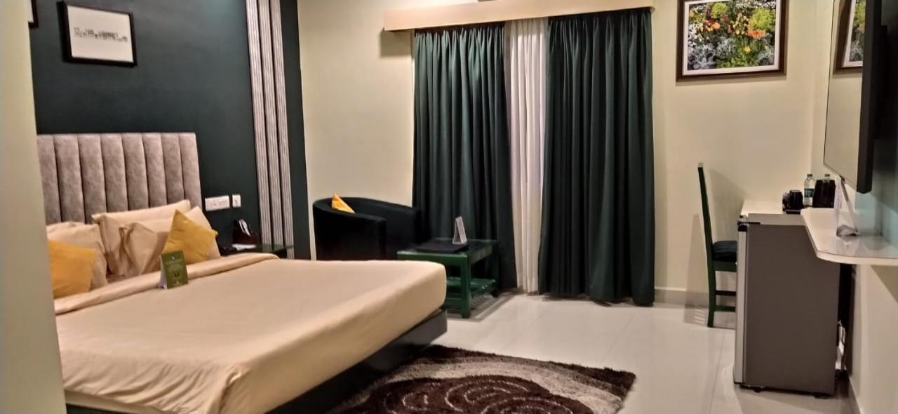 Hotel Royal Grande Vellore Luaran gambar